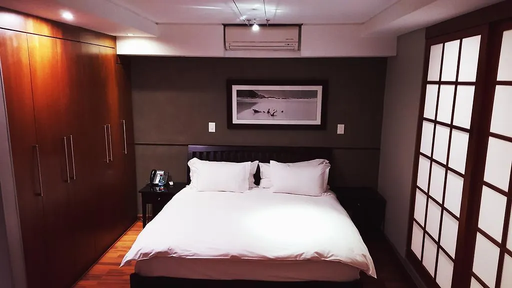 Aparthotel Circa Luxury Apartment Hotel Cape Town