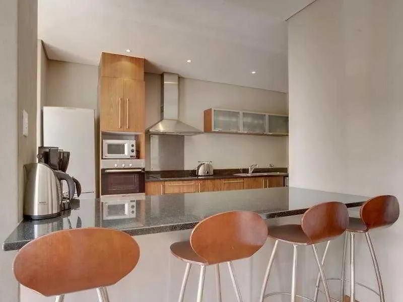 Circa Luxury Apartment Hotel Cape Town Aparthotel