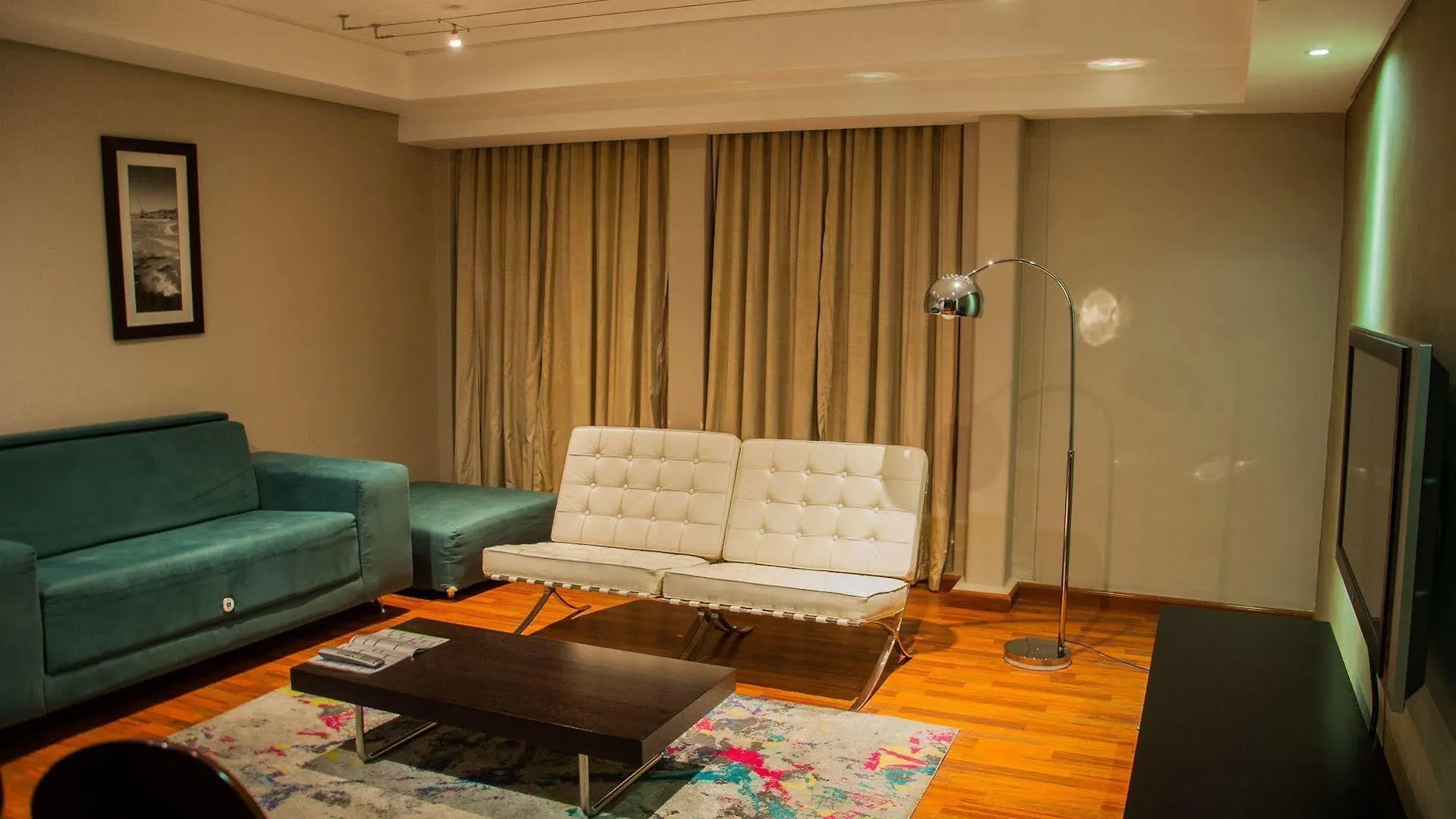 Aparthotel Circa Luxury Apartment Hotel Cape Town