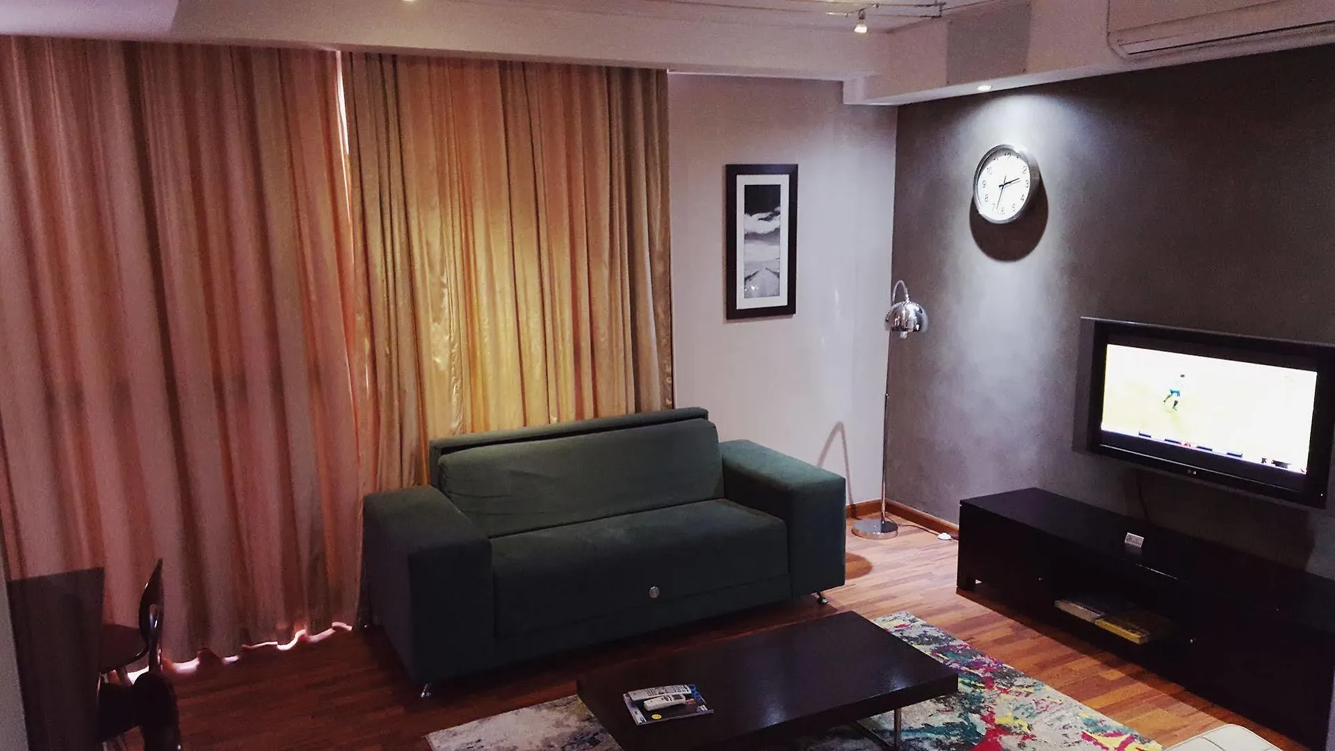 Circa Luxury Apartment Hotel Cape Town Aparthotel