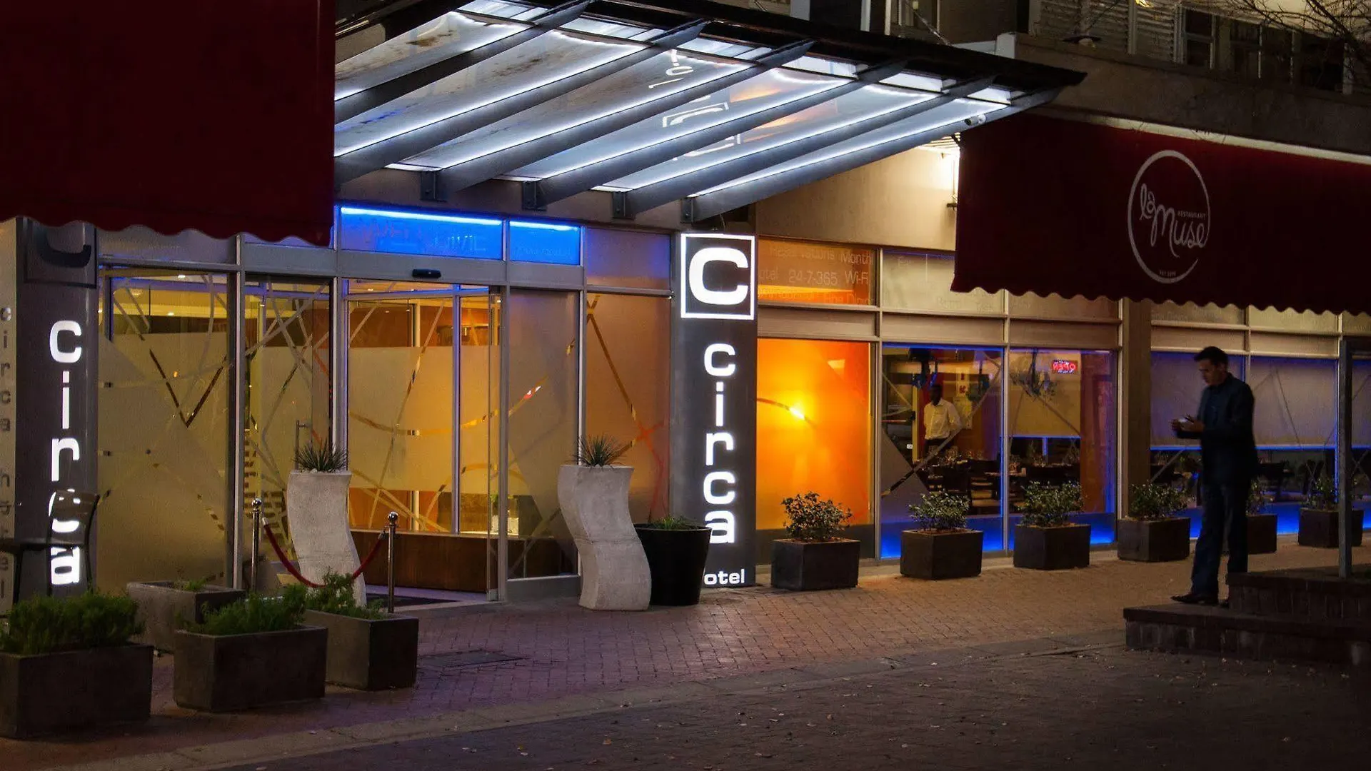 Circa Luxury Apartment Hotel Cape Town